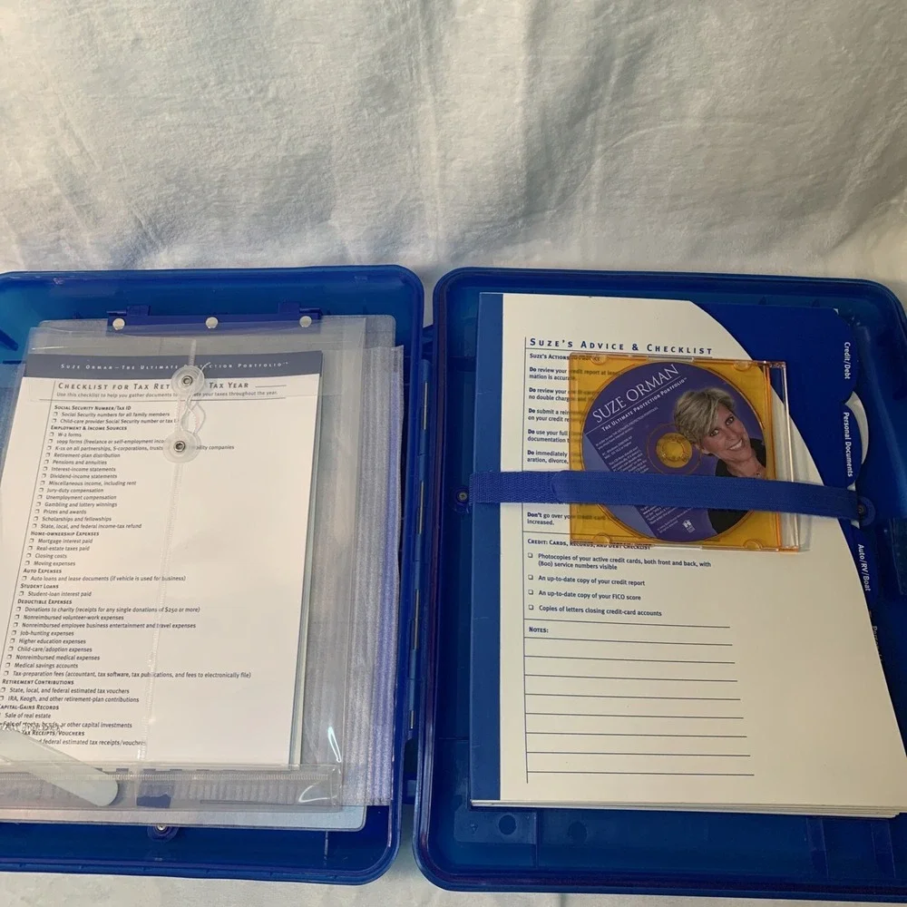 SUZE ORMAN ULTIMATE‎ PROTECTION PORTFOLIO Blue BRIEF CASE CD BOOKS Taxes & More